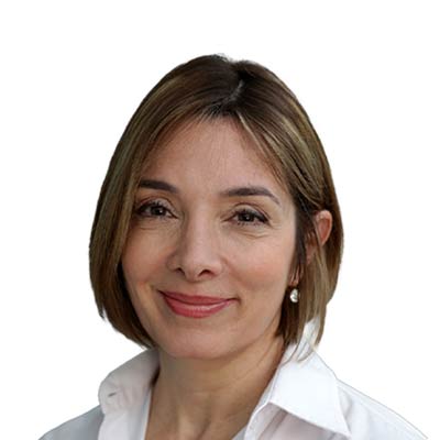 Dr. Gabriela García